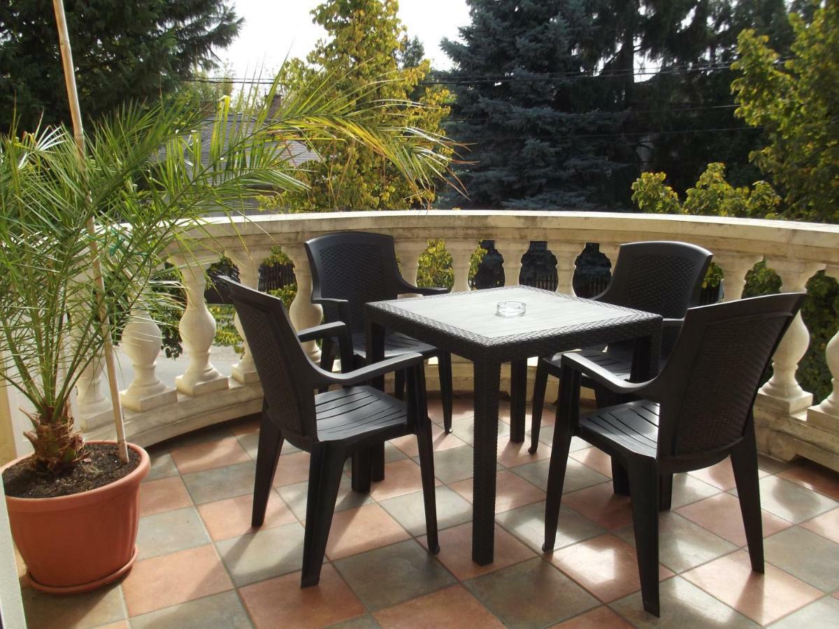 Villa Rosa Hajduszoboszlo Luaran gambar